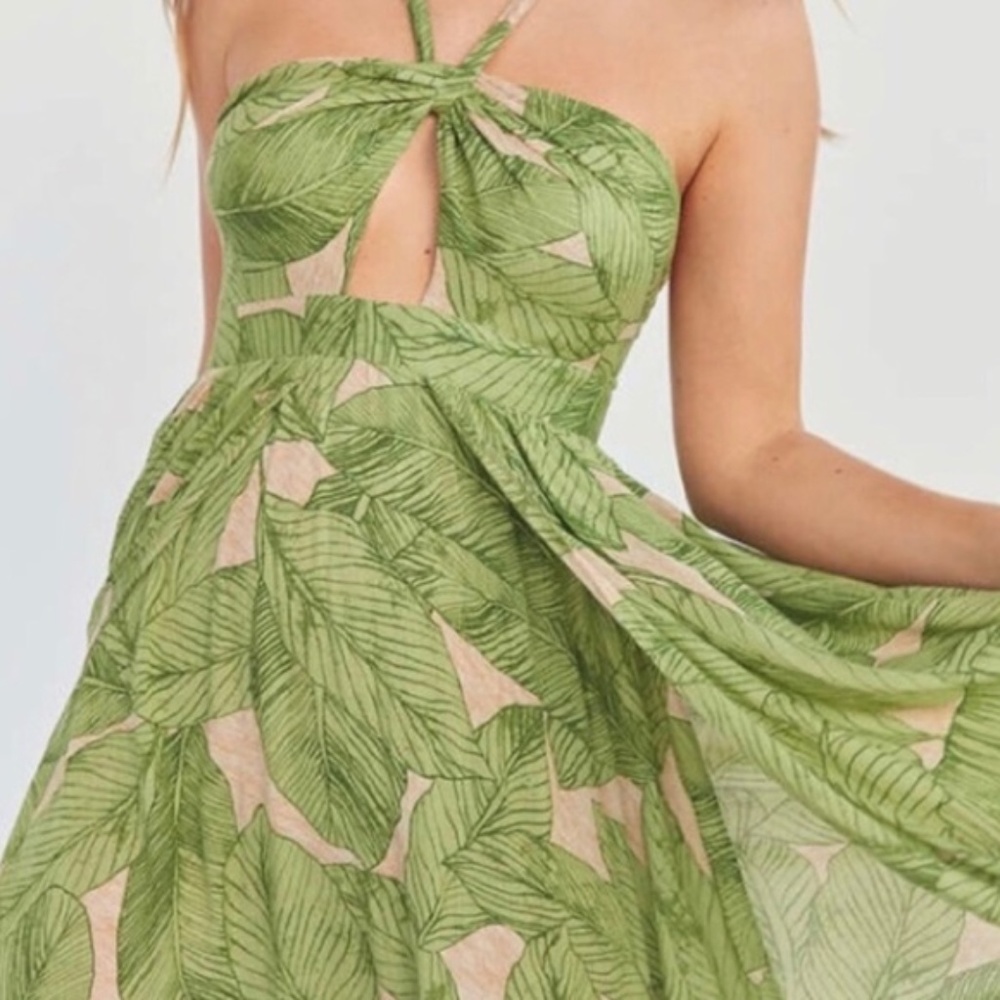 Urban Outfitters Boho Palm Leaf Maxi Dress
